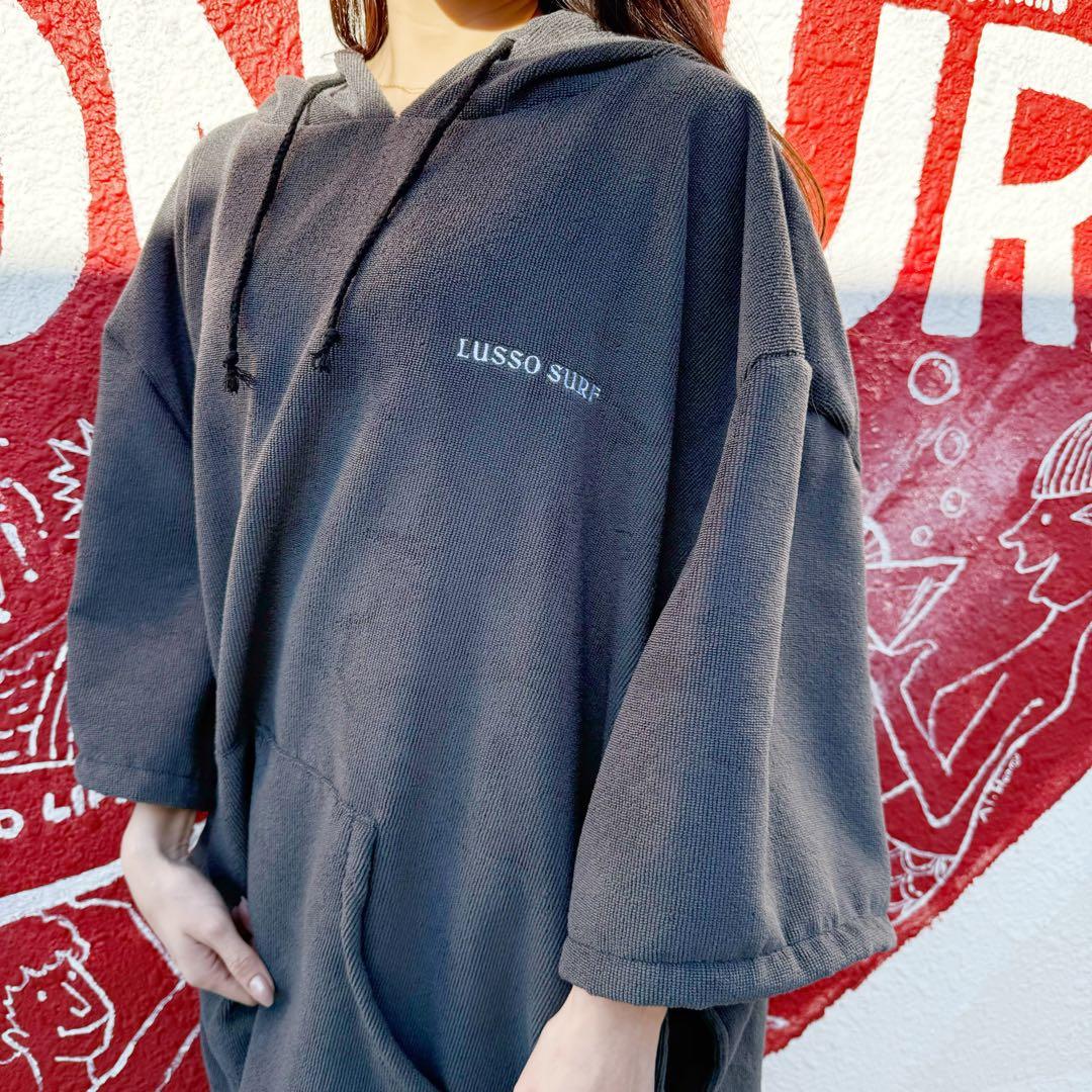 秋冬サーファーに　LUSSO SURF お着替えポンチョ　グレー