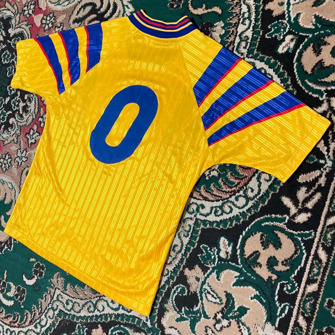 デサント製 アディダス　サッカー ゲーム　シャツ　ユニフォーム　XO
