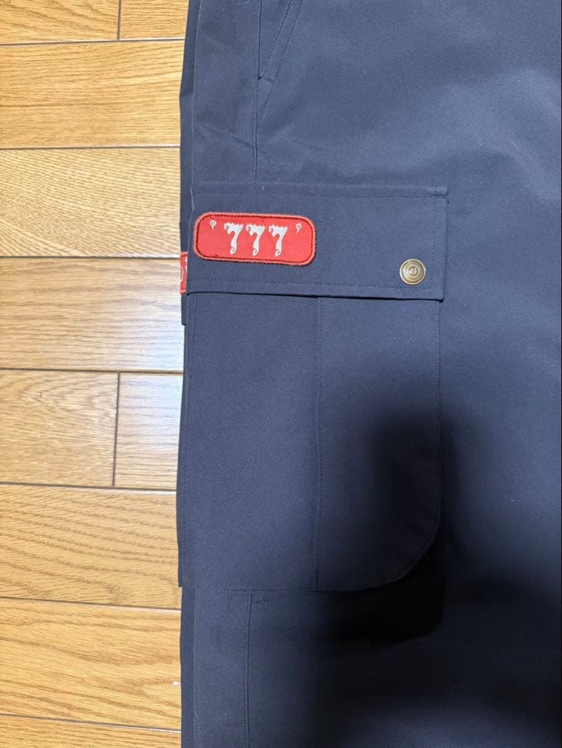 【再値下げ】sizeＭ　國母 和宏 NOMADIK 777ダークグレイ25-26