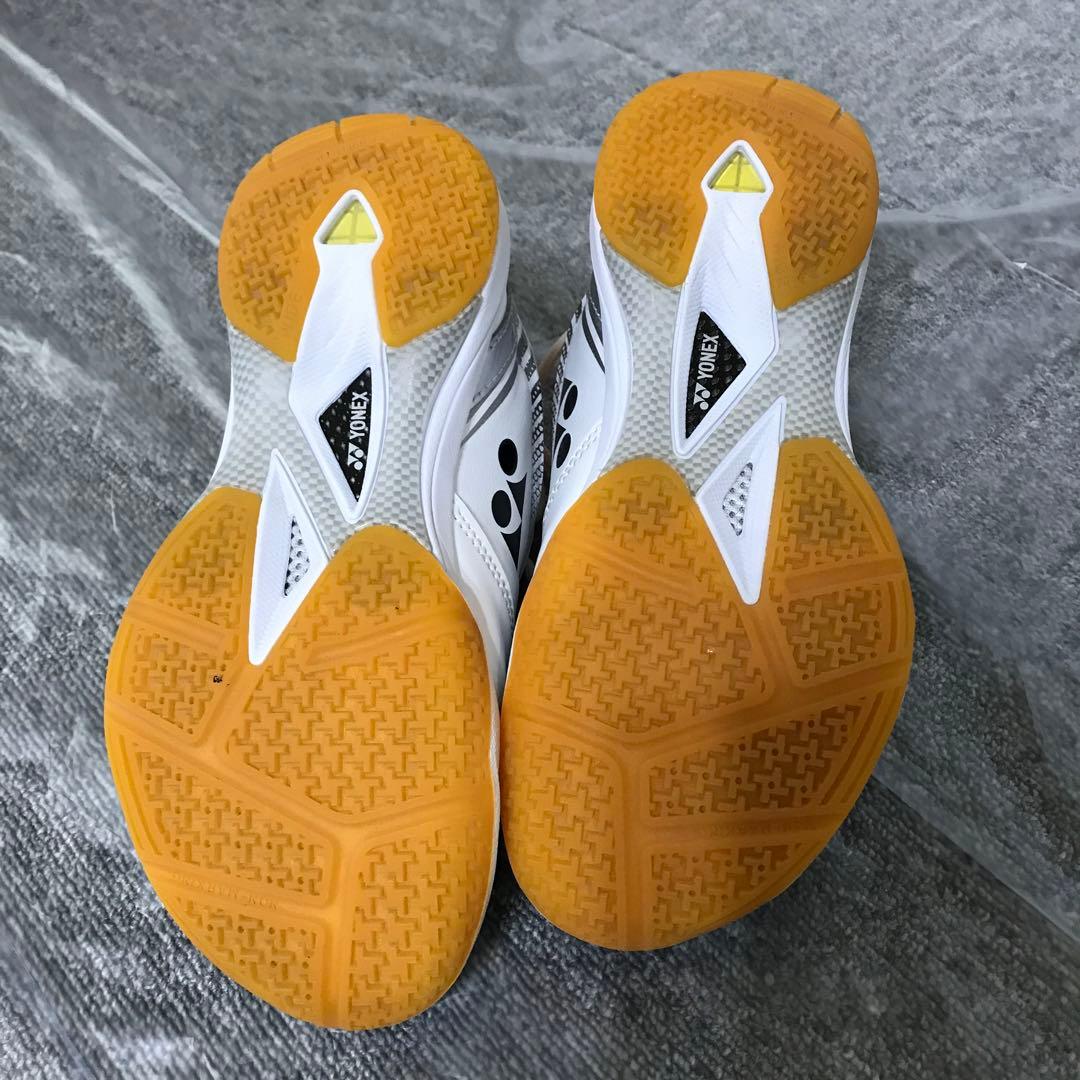 YONEX TOEASSIST shape 23.0ｃｍ