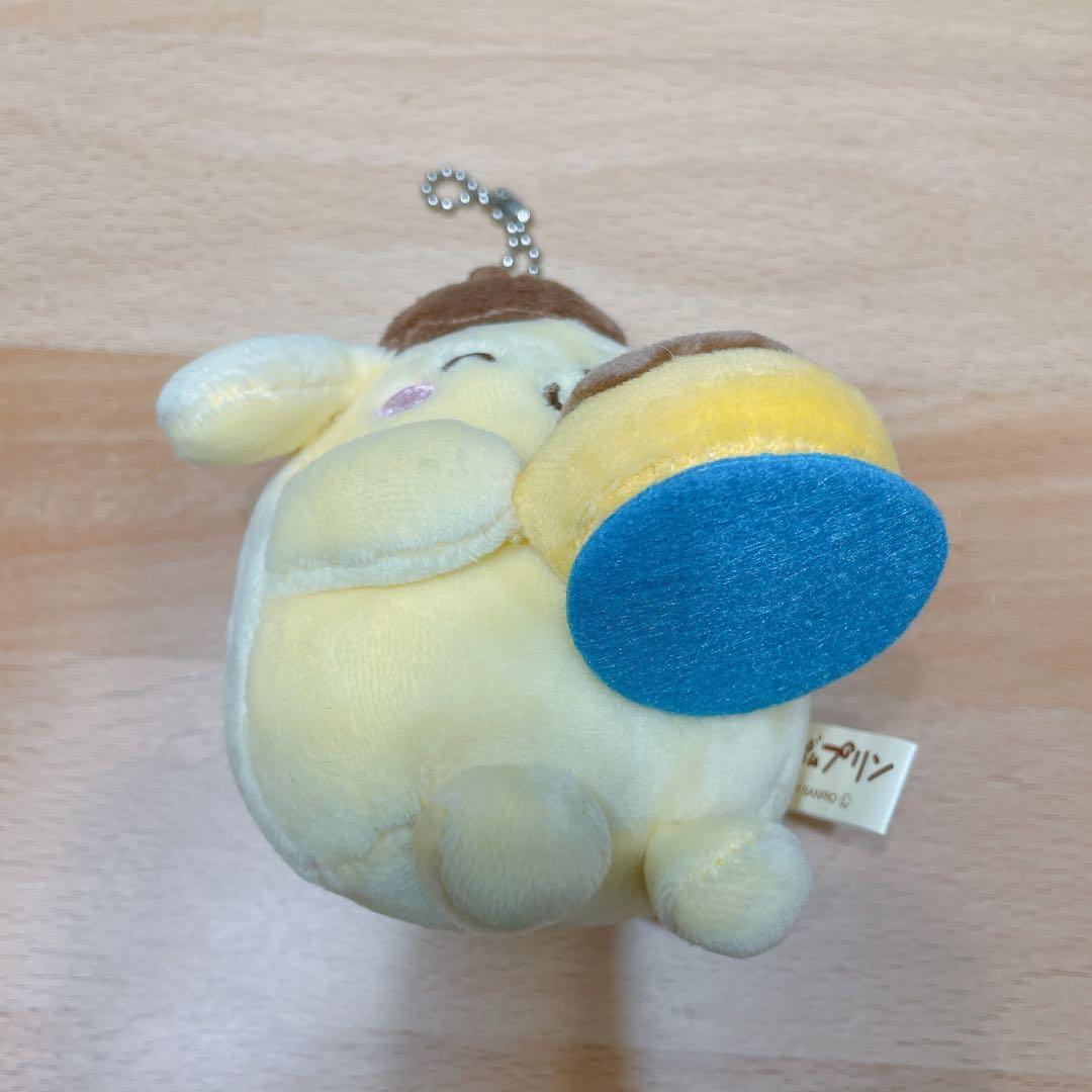 サンリオ　ポムポムプリン　もぐもぐ　プリン　マスコット