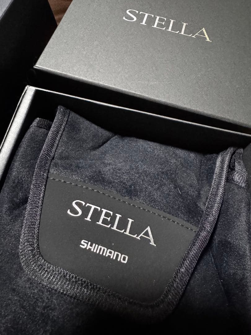 SHIMANO STELLA スピニングリール C2000S
