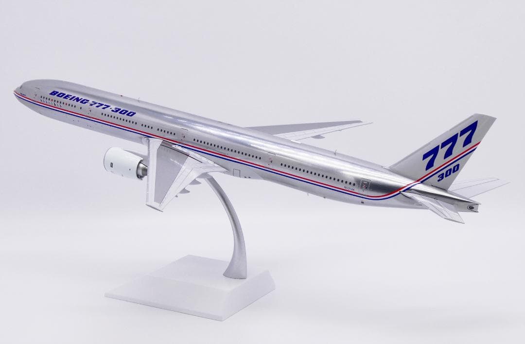 ボーイング 777-300 N5014K 1/200