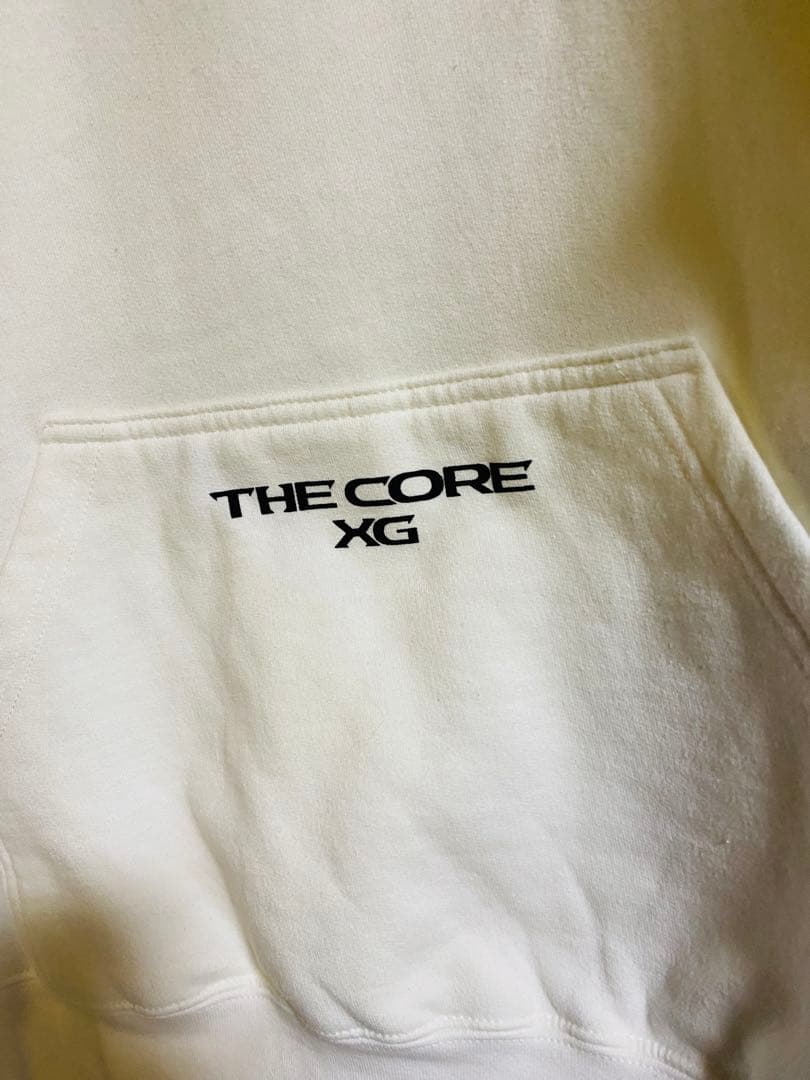 ⭐︎THE CORE XG US限定パーカーMサイズ美品⭐︎