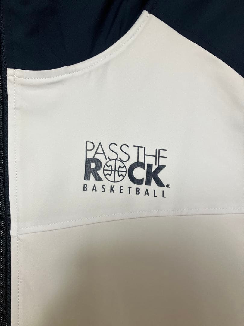 【PASS THE ROCK】ジャケット& パンツ　バスケ　セットアップ