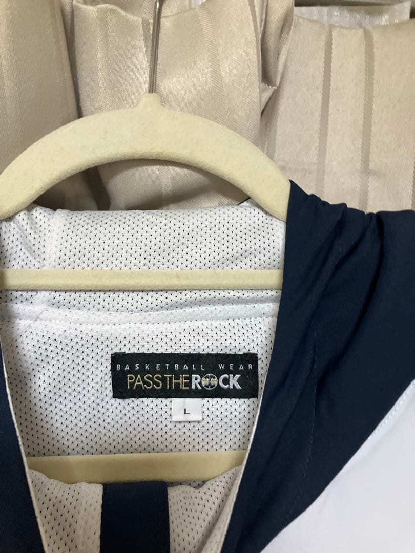 【PASS THE ROCK】ジャケット& パンツ　バスケ　セットアップ