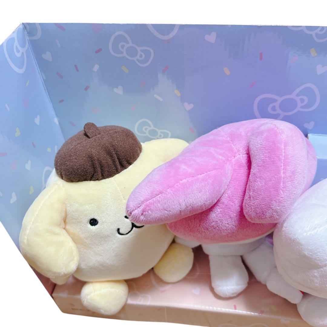 HELLO KITTY AND FRIENDS キティー ぬいぐるみ 8インチ