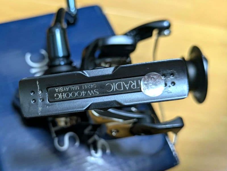シマノ 20 ストラディックSW 4000HG 本体【新品スプール付き】