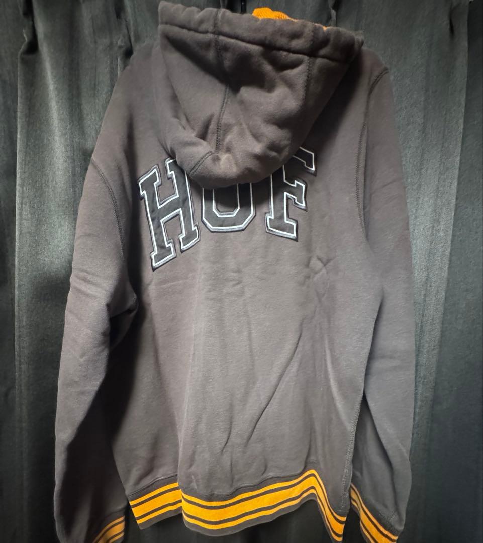 huf ジップパーカー