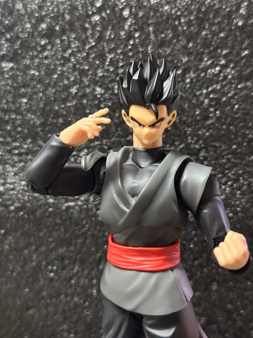 s.h.figuarts ゴハンブラック 改造4セット ポタラｘ1個付き