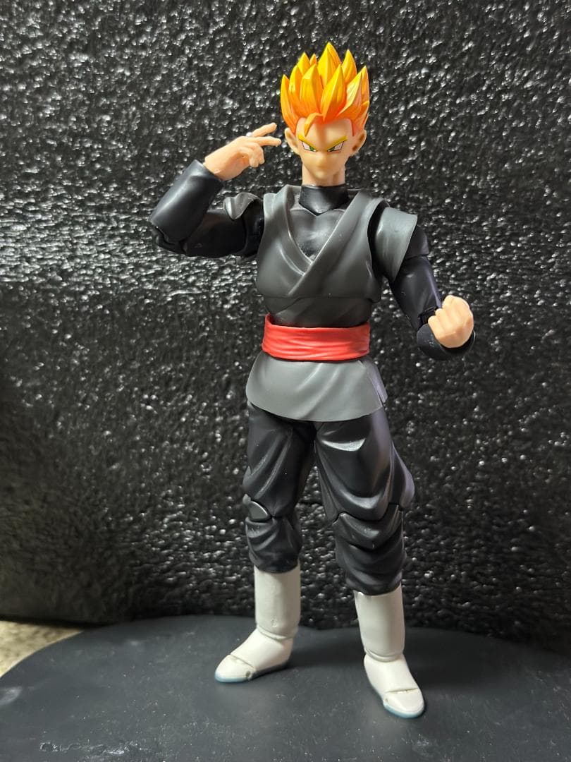 s.h.figuarts ゴハンブラック 改造4セット ポタラｘ1個付き