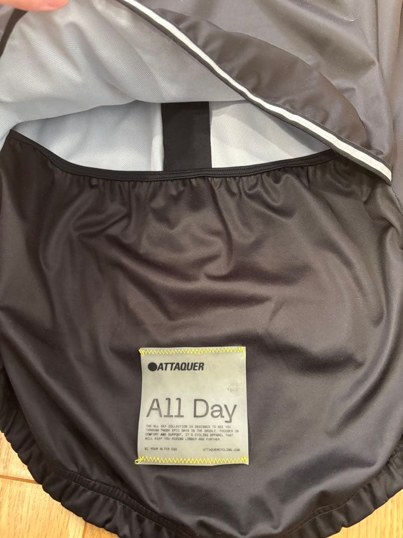 美品 ATTAQUER All Day Outliner Gilet