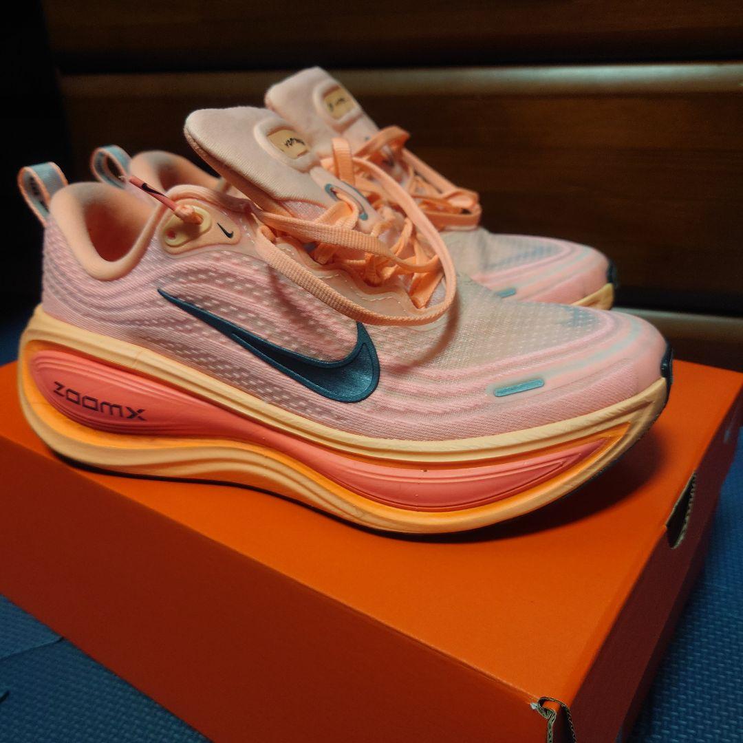 NIKE　ボメロプラス