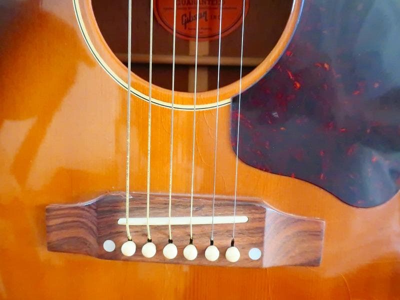 ギブソン GIBSON /USA J-160E 製造番号92175017