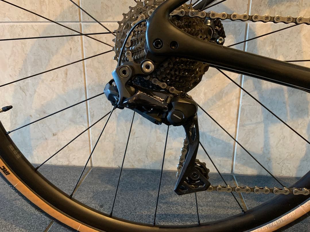 はるとあき 　美品！Specialized ルーベ　Expert Di2