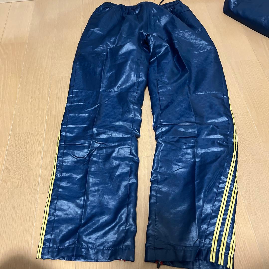 アディダス　プロフェッショナル　ヒートハイネックウィンドブレーカー　セットアップ