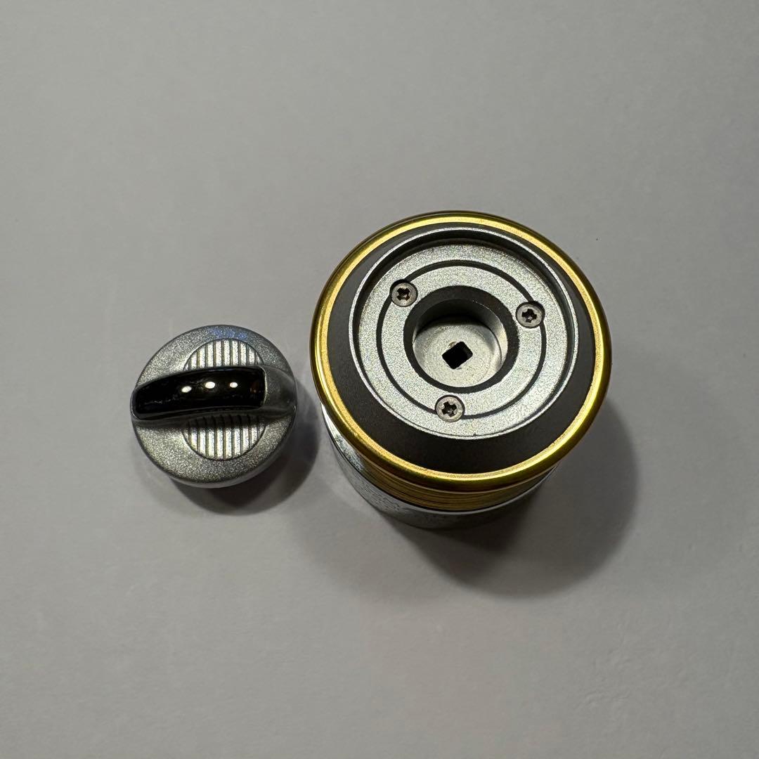 zio様シマノ バイオマスター2500MgS スピニングリール