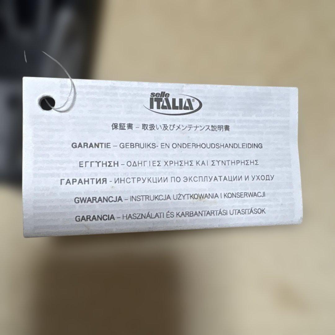 セラ•イタリア　サドル