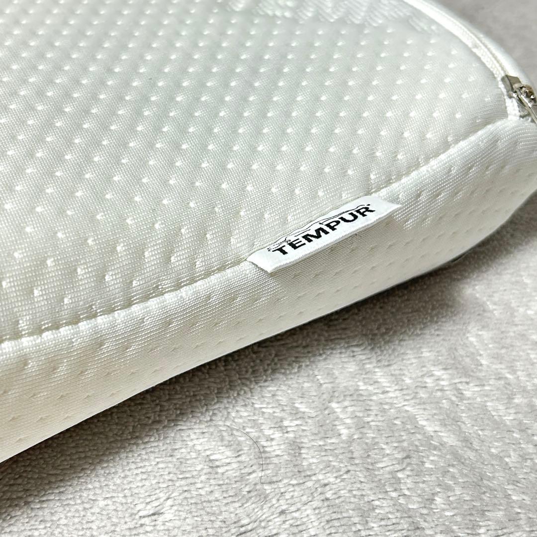 【美品】TEMPUR 枕 オリジナルピローXS