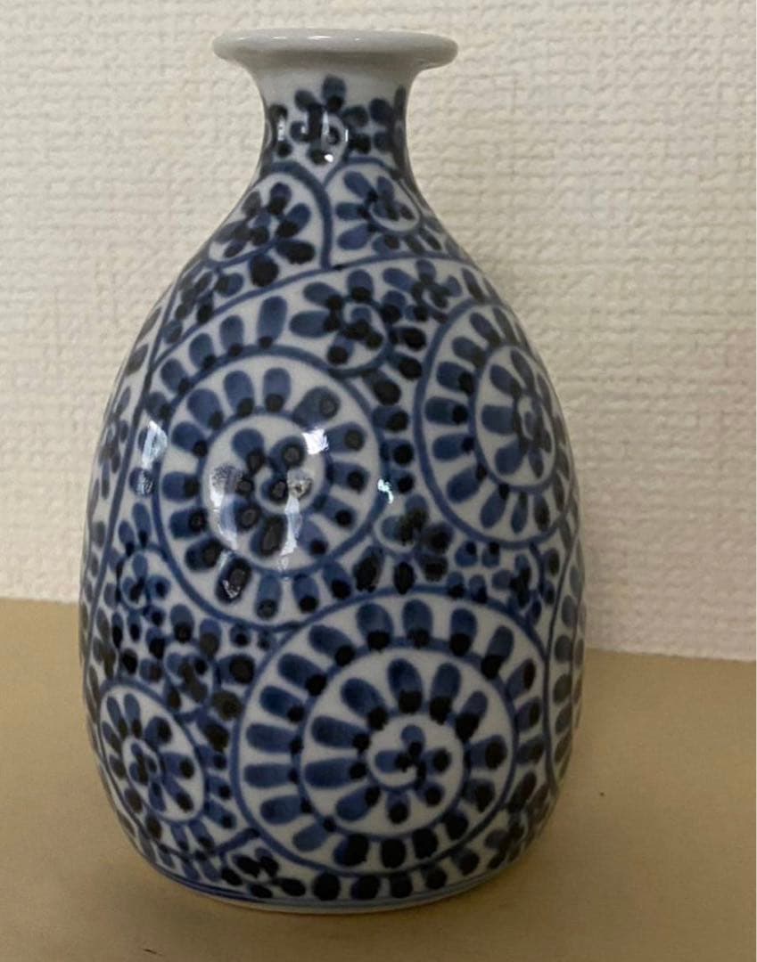 有田焼　伊万里 花瓶 唐草文 花器 壺　骨董品