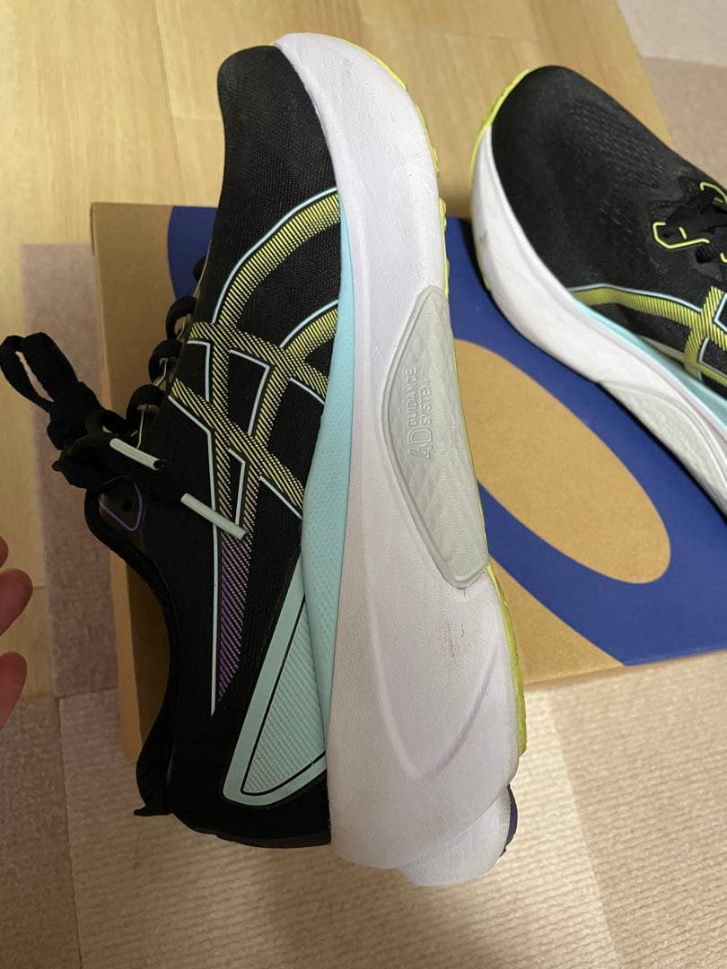 konchan様ASICS GEL-KAYANO30ランニングシューズ25cm