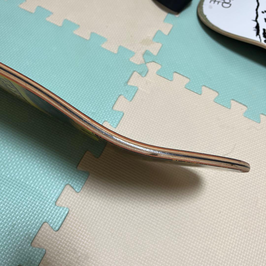 Creature スケートボード　デッキ　8.5インチ