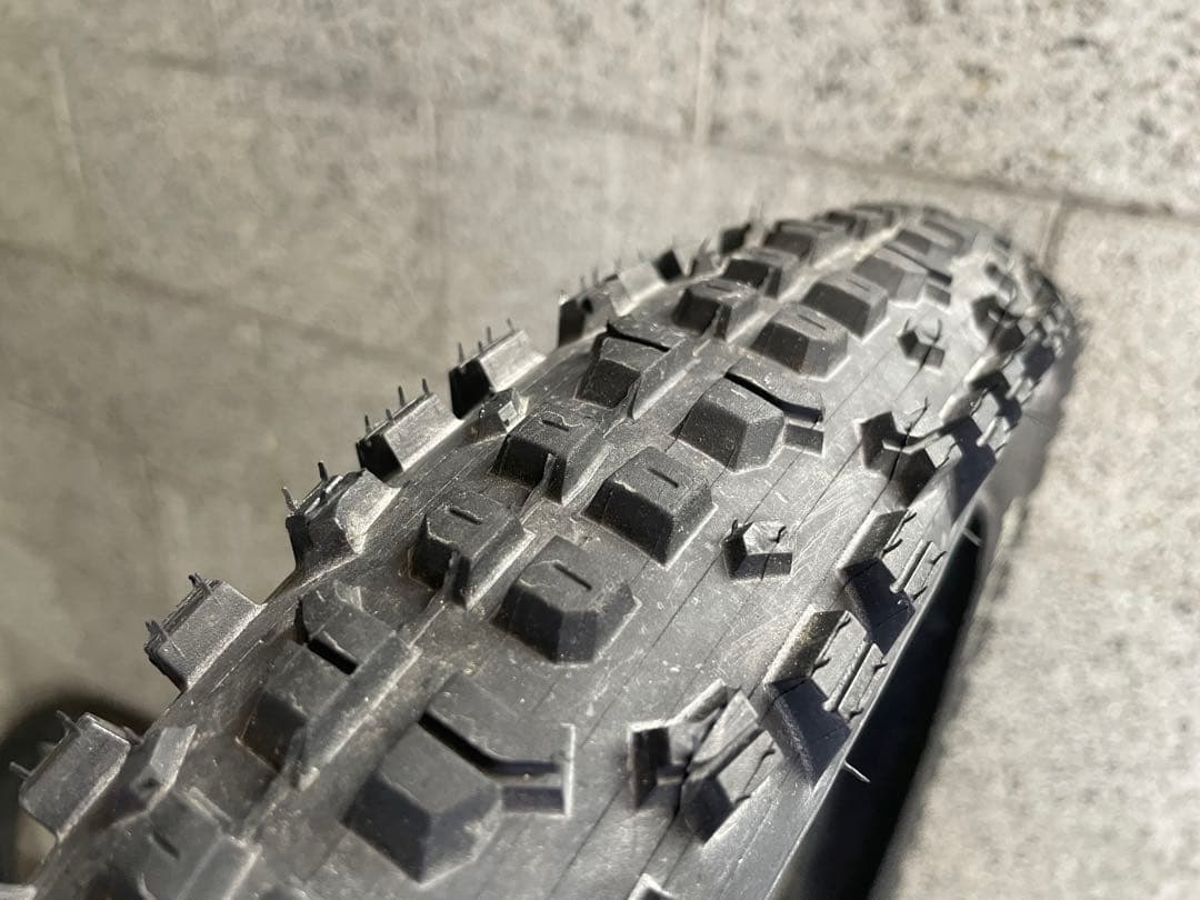 サーリー Surly dirtwizard 26 × 2.75 タイヤ MTB