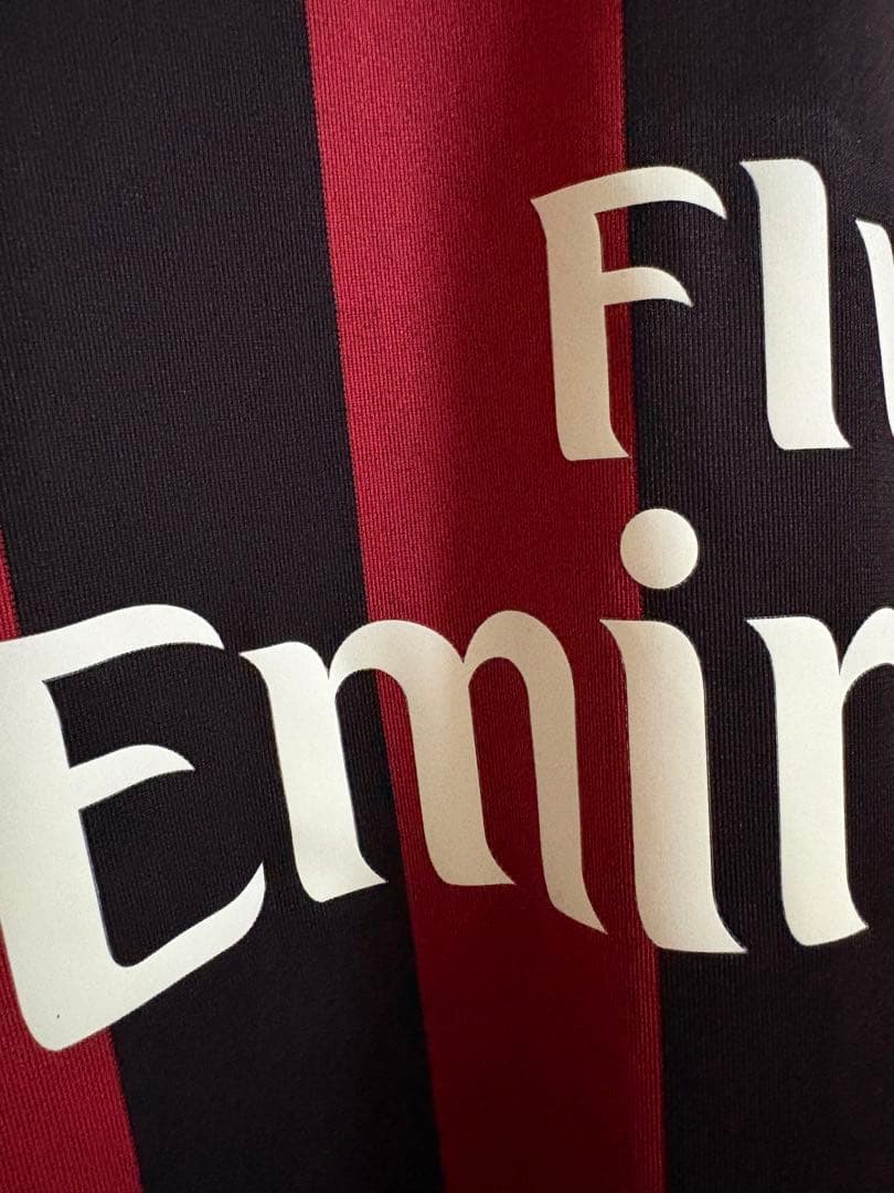 AC Milan 赤黒ストライプシャツ