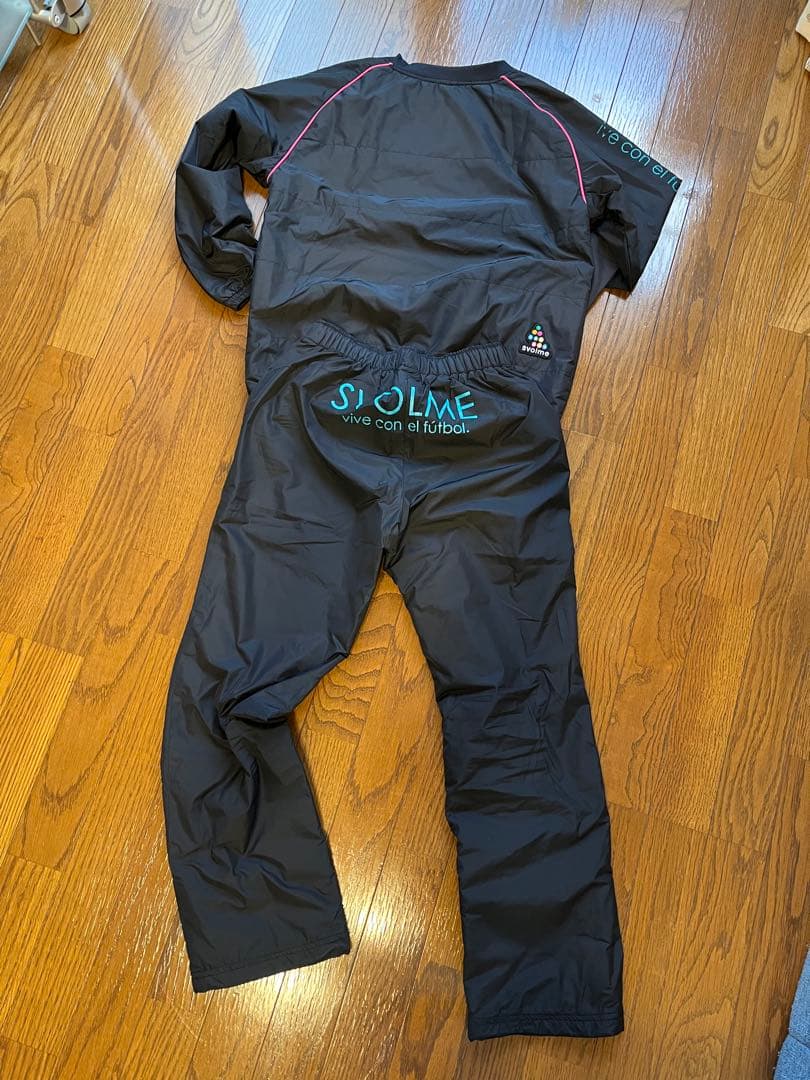 SVOLME 中綿入りピステ上下セット 150cm サッカー/フットサル