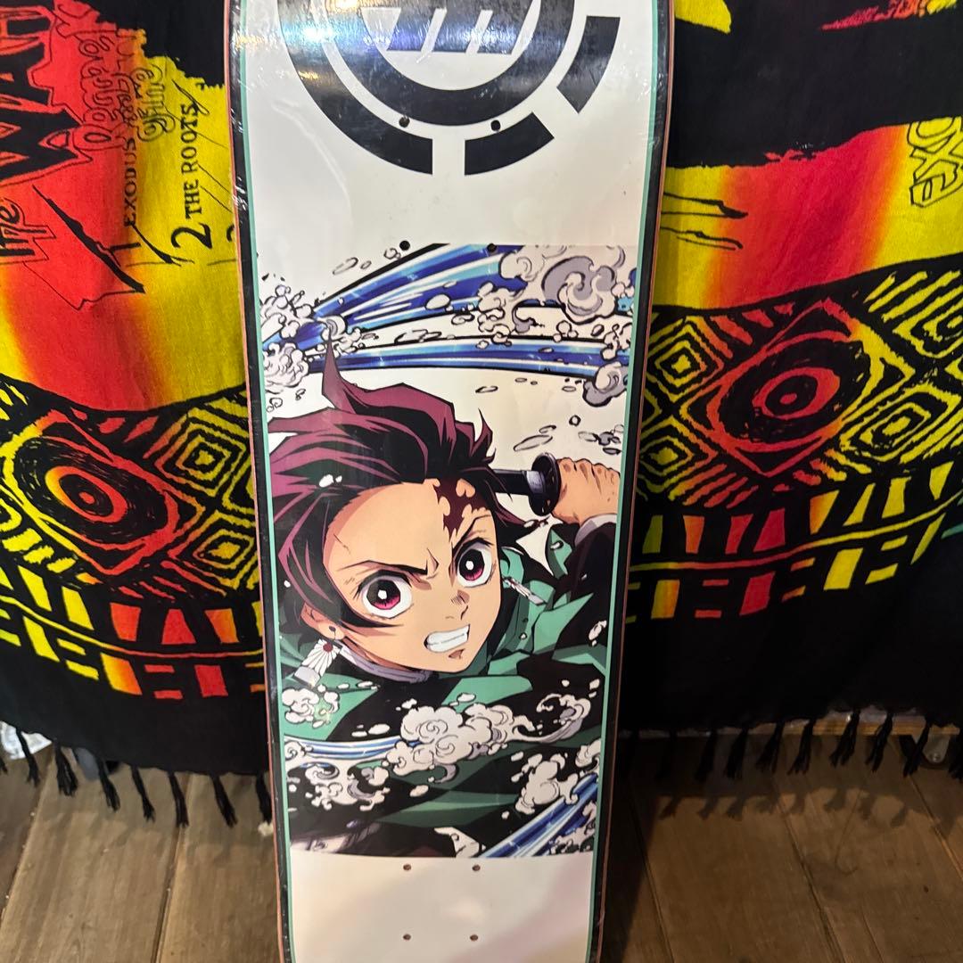 ELEMENT 鬼滅の刃 炭治郎 スケボーデッキ8×31.75㌅