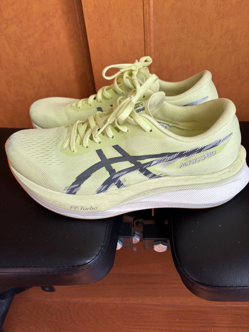 ASICS マジックスピード4 27センチ