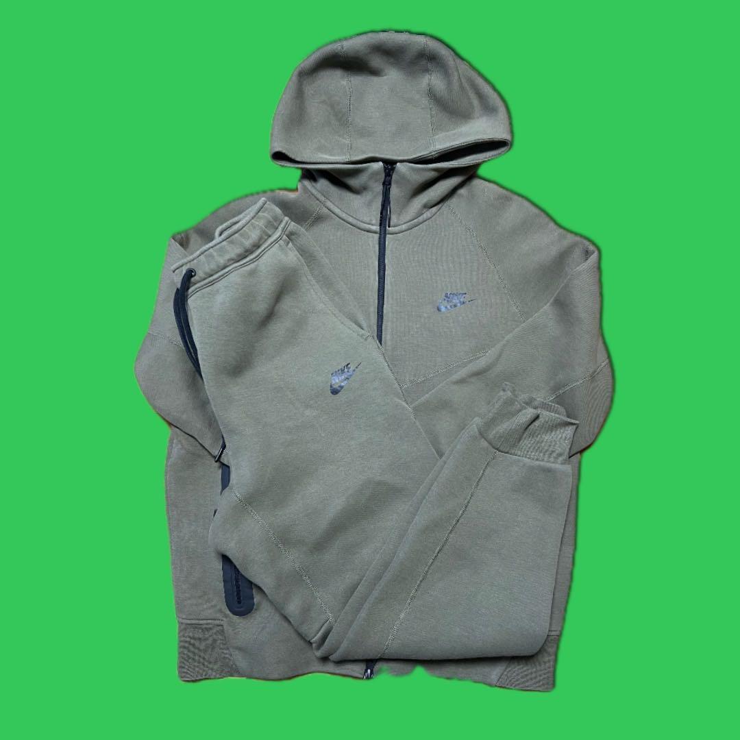 Nike テックフリース　オリーブグリーンジャージ上下セット　上着Ｌ.パンツＭ