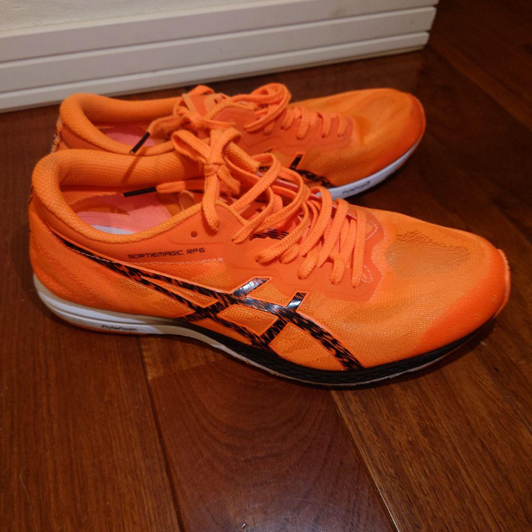 ASICS オレンジ スパイクシューズ 26.0cm