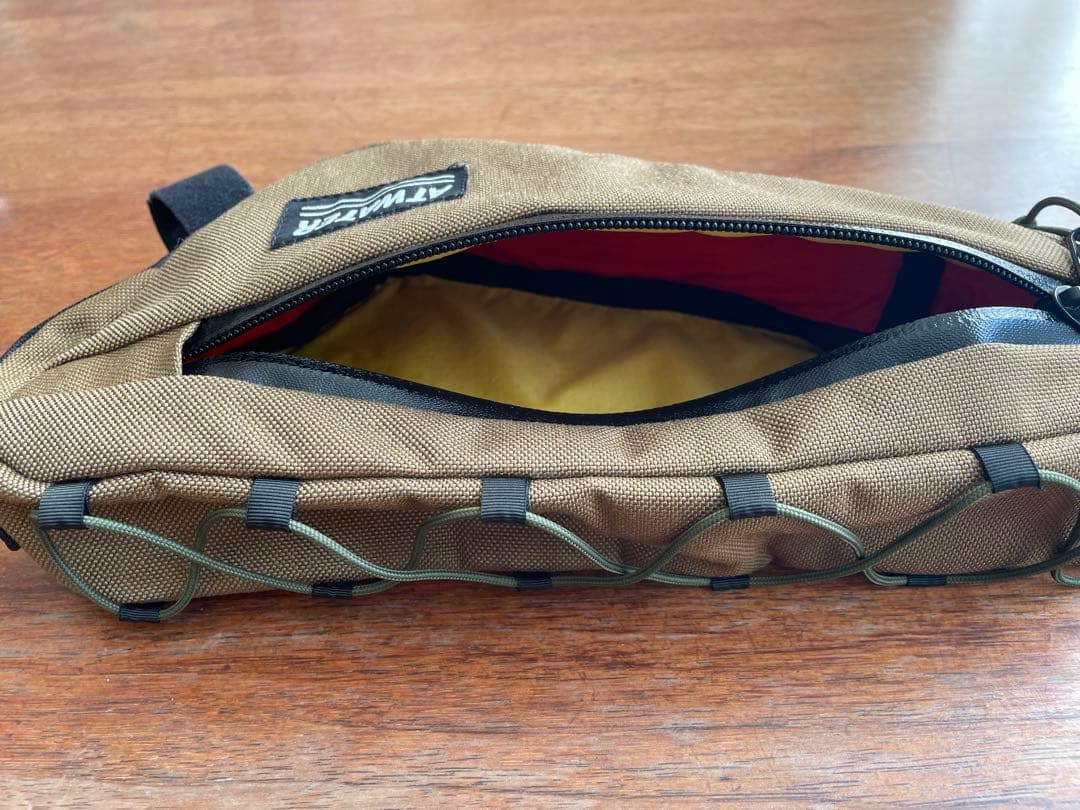 Atwater atelier製フレームバッグ MINI WEDGE