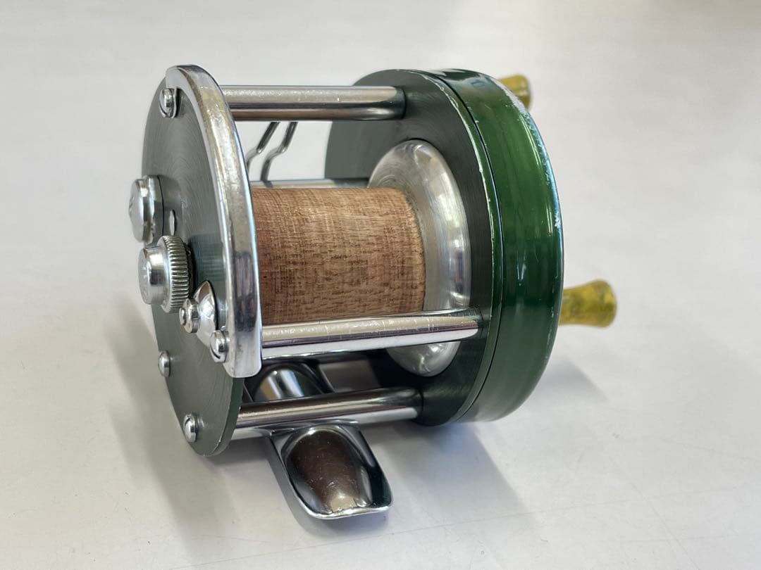 リール Shakespeare 1973 Sportcast MODEL FK