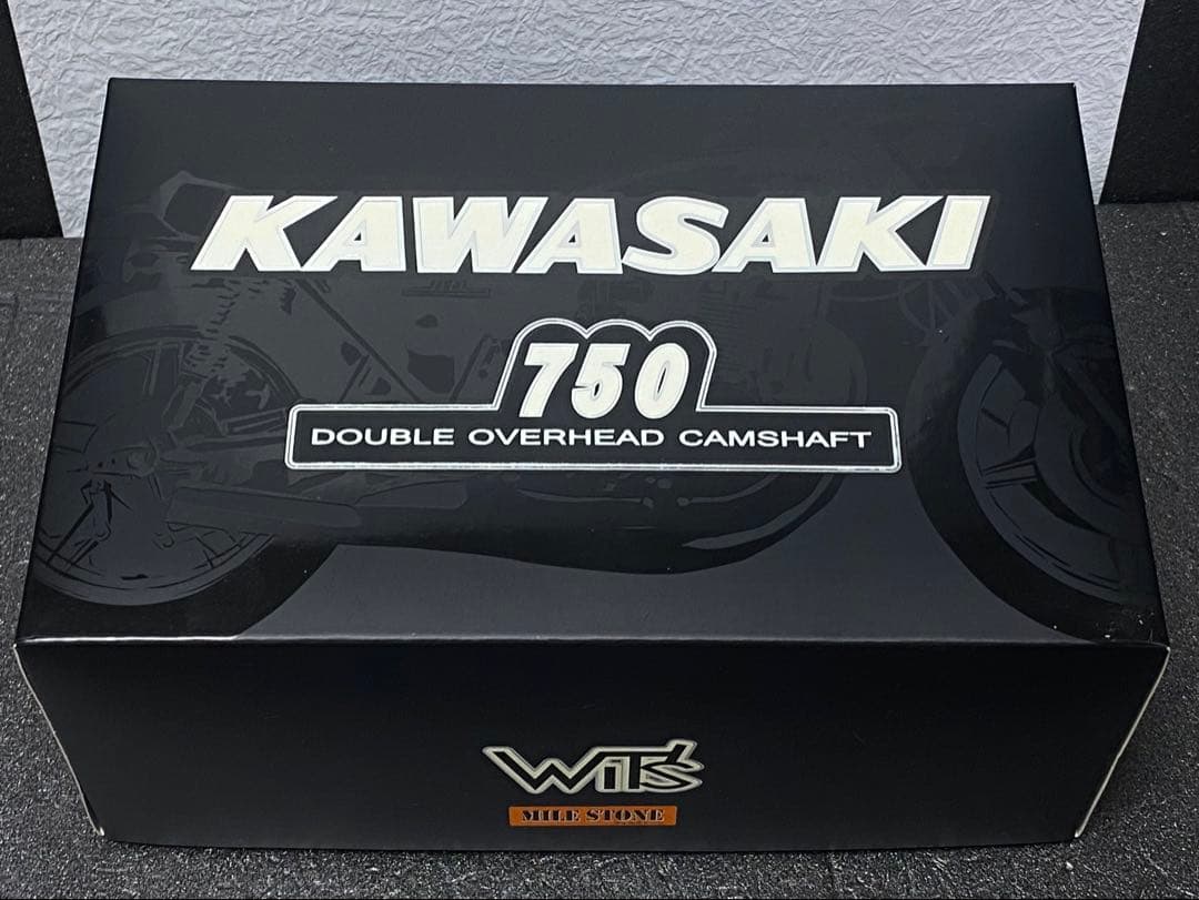 購入時状態、未使用 Wit'sマイルストーン KAWASAKI ZII A改