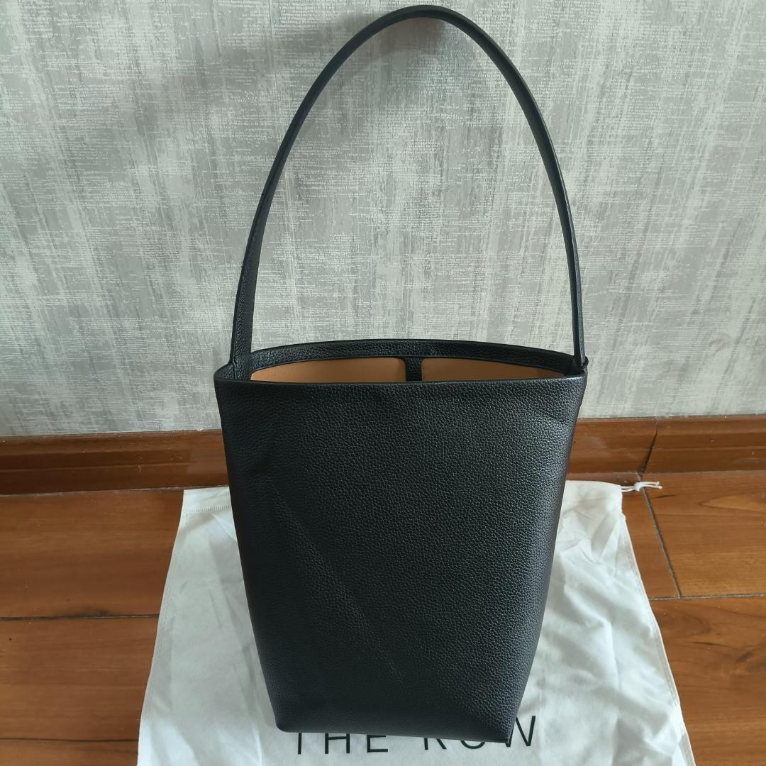 非売品 The Row ザ ロウ パークトートバック