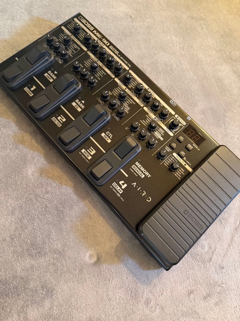 BOSS ME-90 マルチエフェクター　AIRD搭載最高峰の音質
