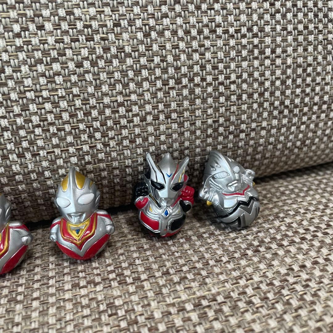 ウルトラマン 起き上がり小法師　8体セット　指人形　おまけ付き