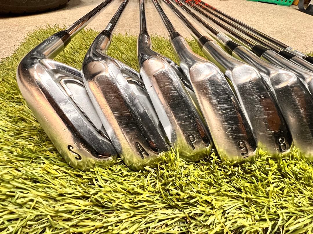 豪華9本セット！#4〜P.AW.SW。Srixon ZXi5アイアン