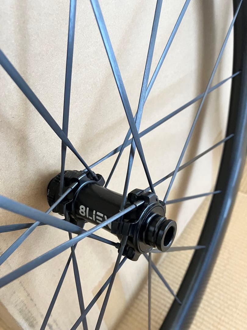 8LIEN（エイリアン）L5W Disc Carbon wheel