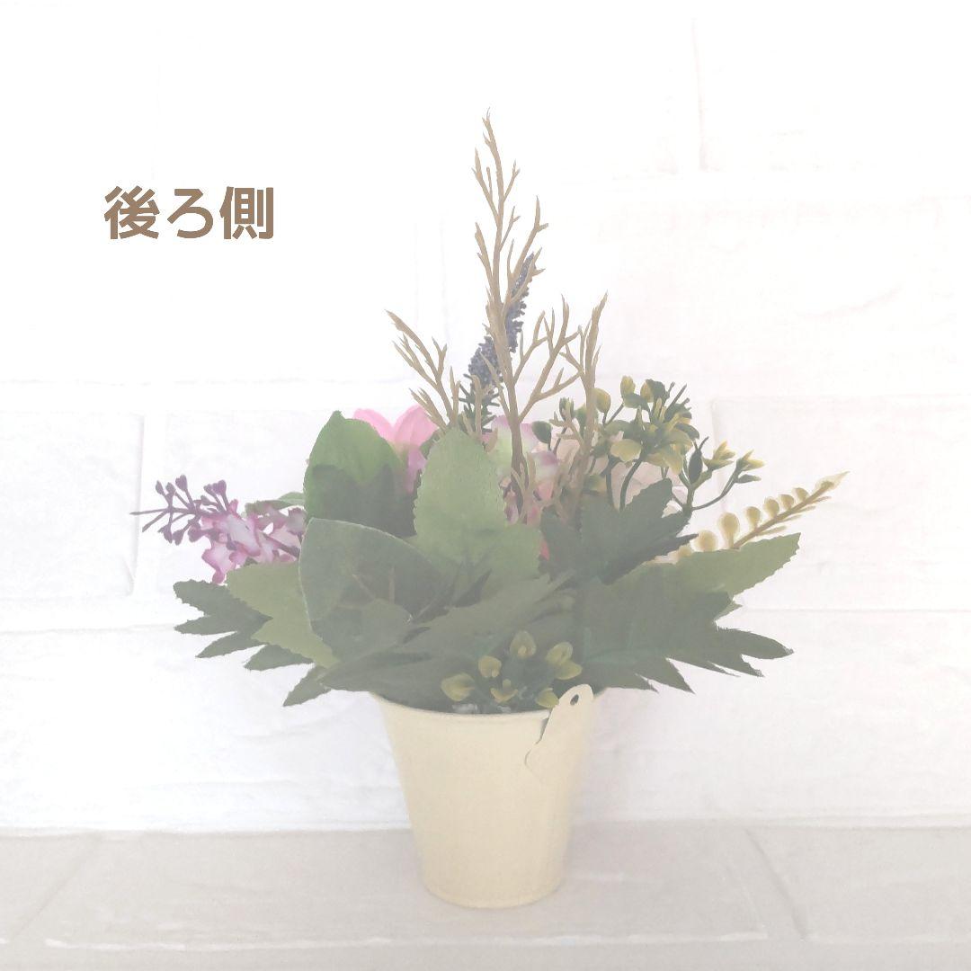♛°人気の蓮シングル仏花♤° ボリューミーなコンパクトサイズ ♬ 花器付き♪