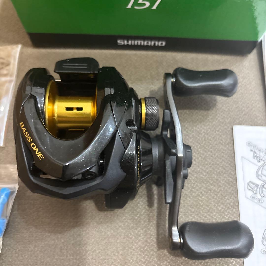 シマノ　バスワンXT 151 BASS ONE XT151 左巻