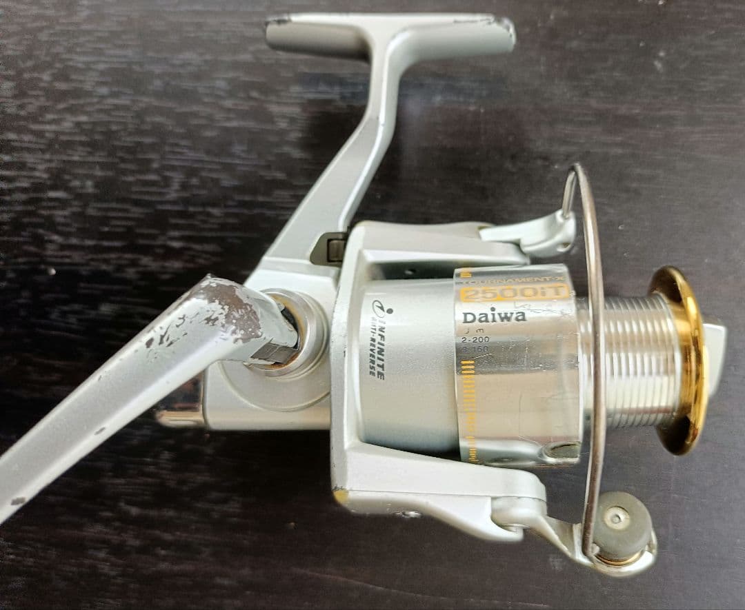 Daiwa ダイワ　トーナメントX 2500iT