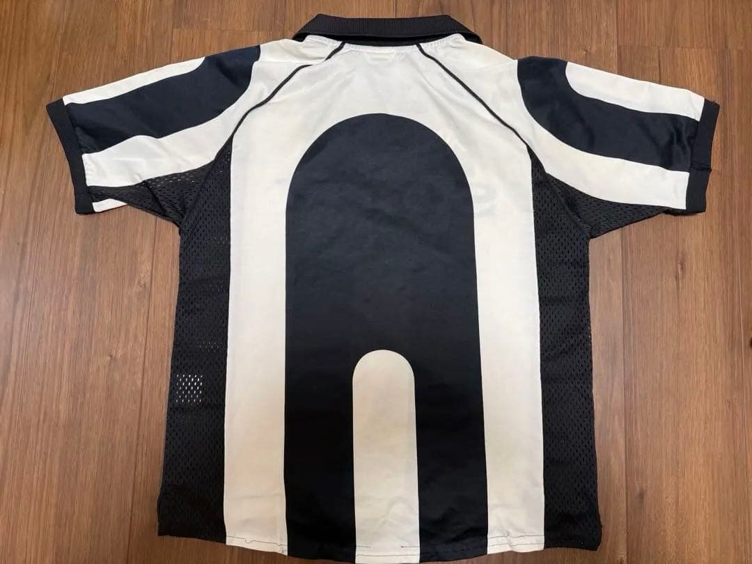 1997-1998シーズンユヴェントスユニフォーム