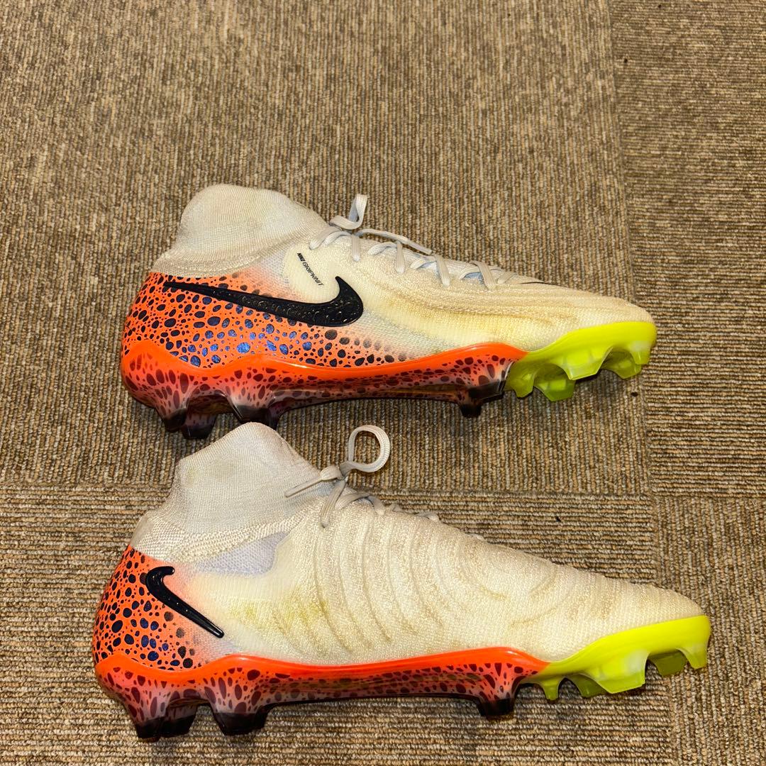 シューズ NIKE phantom Luna fg 27.5cm