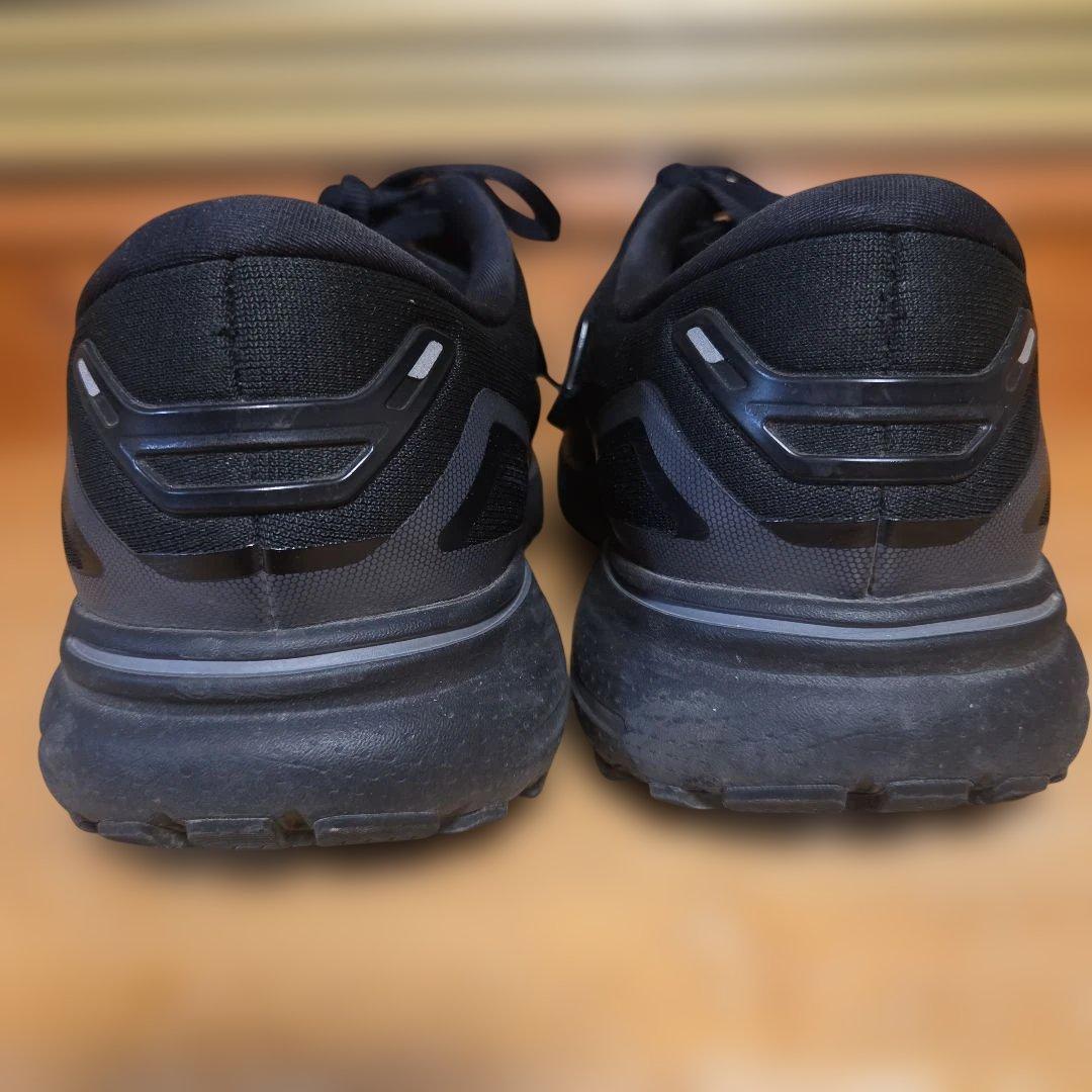 BROOKS ブルックス ゴースト15 4E ブラック 26.5㎝