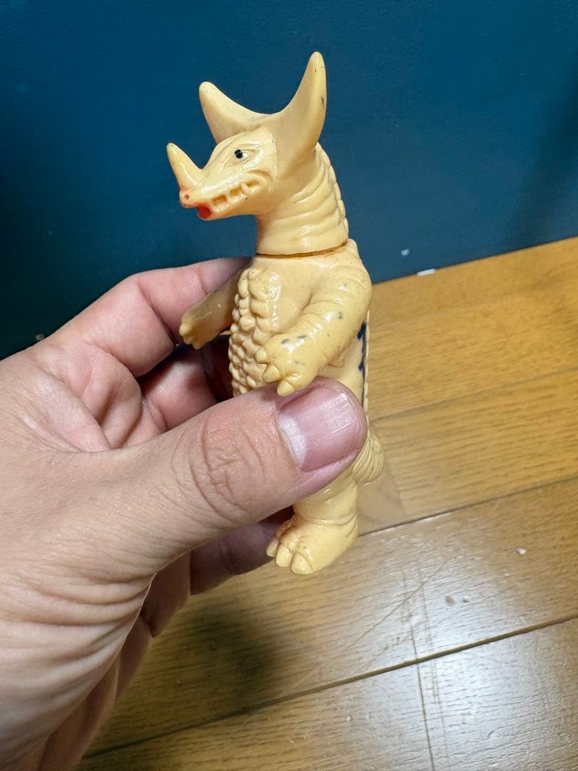 ゴモラ　ミニソフビ　ブルマァク当時物