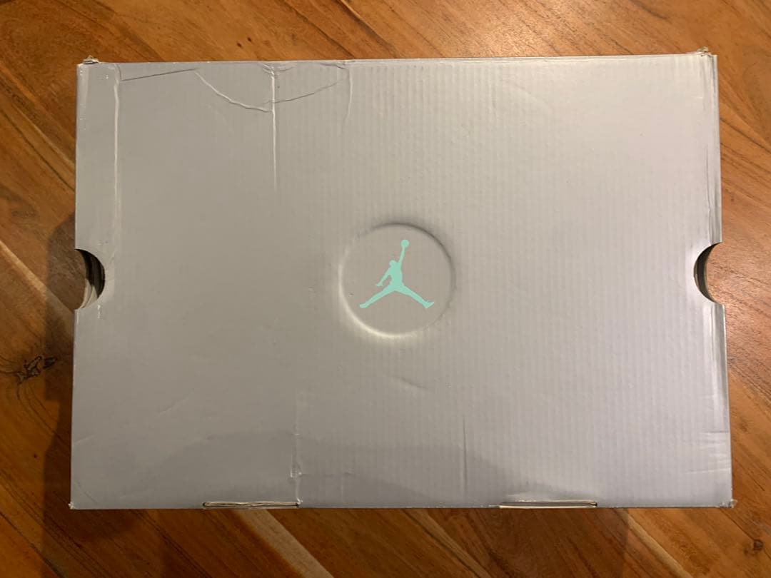 シューズ(男性用) AIR JORDAN13 RETRO  GREEN