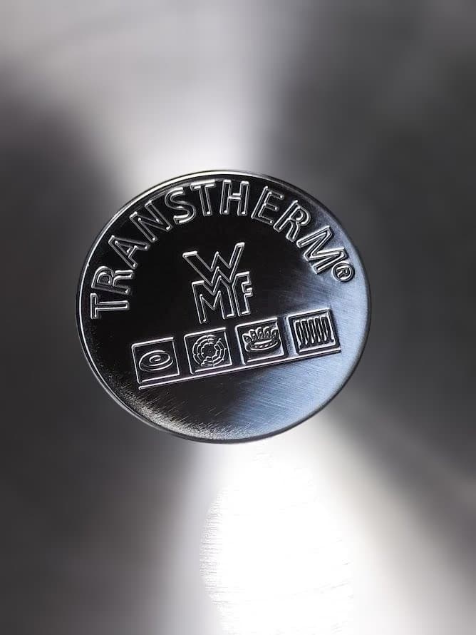 ☆新品未使用☆　WMF ProfiSelect 両手鍋